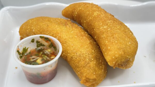 BEEF EMPANADAS X 2